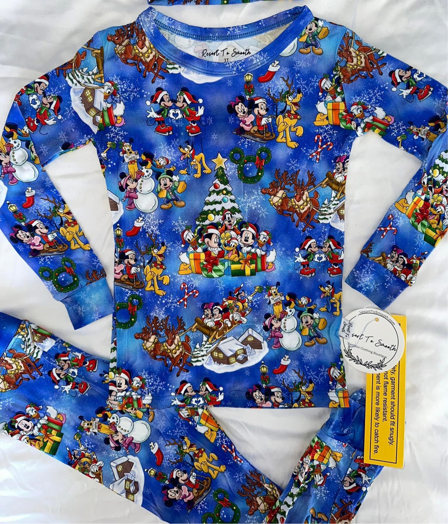 PREORDER Christmas Gang Long Sleeve Pants Bamboo Set ( TRUE TO SIZE WITH LOOSE FIT )