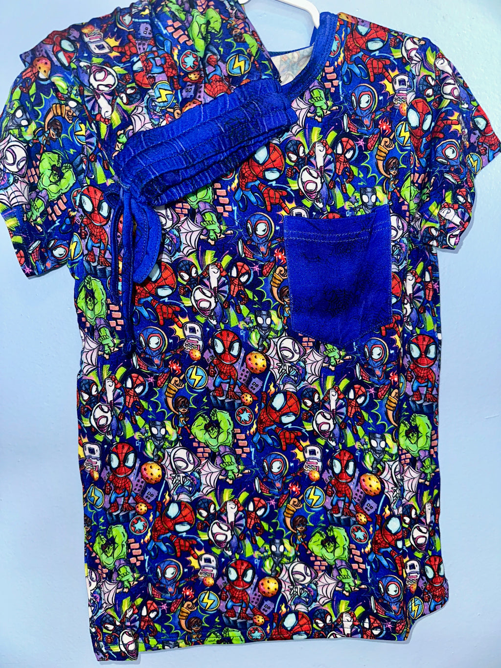 Super Crew Short Sleeve Pocket Tee with daywear shorts