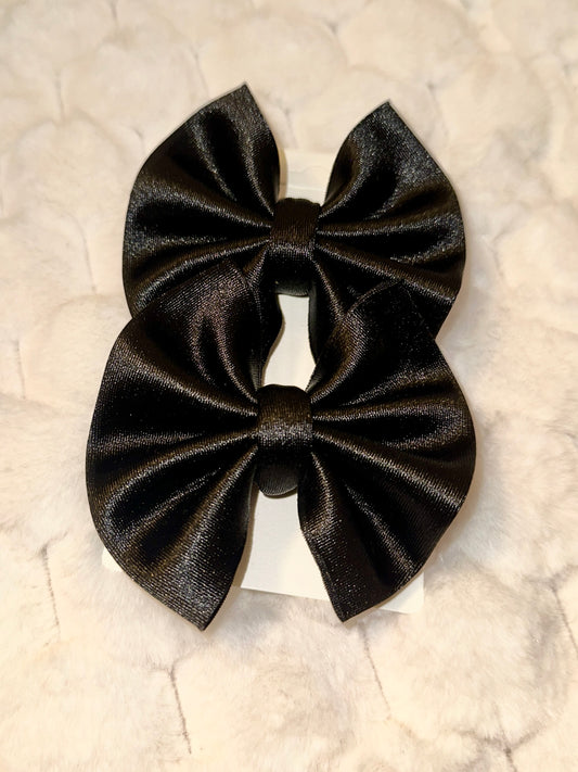 Black Satin Piggie 3” Bow Set